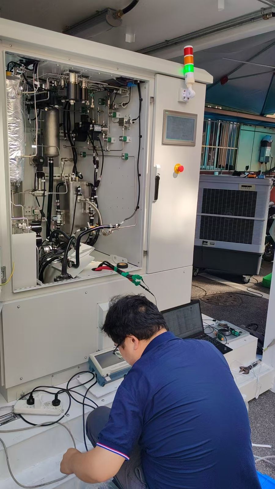 HorizonFuelCellTechnologies-container-eletrolisadores-célulacombustível-2.jpeg